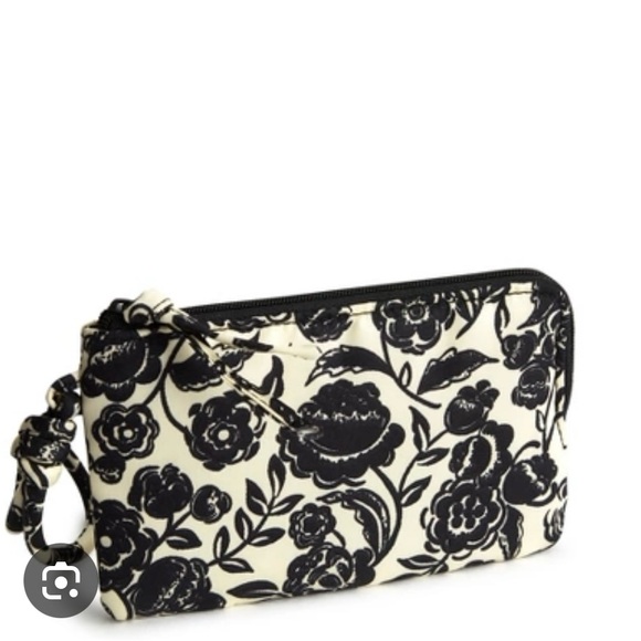 Vera Bradley Handbags - Vera Bradley Floral Black and White Women's wristlet